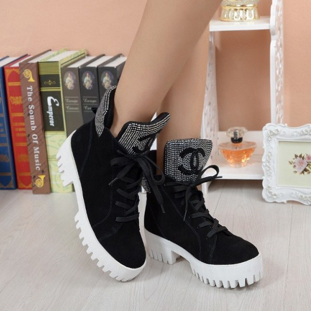 2014 Chanel women boots