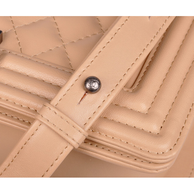 2014 LE Boy Chanel Flap Shoulder Bag Original Sheepskin Leather A67086 Apricot