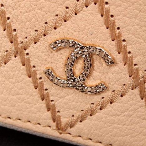 2015 Chanel Matelasse Zip Around Wallet Original leather A9559 Apricot