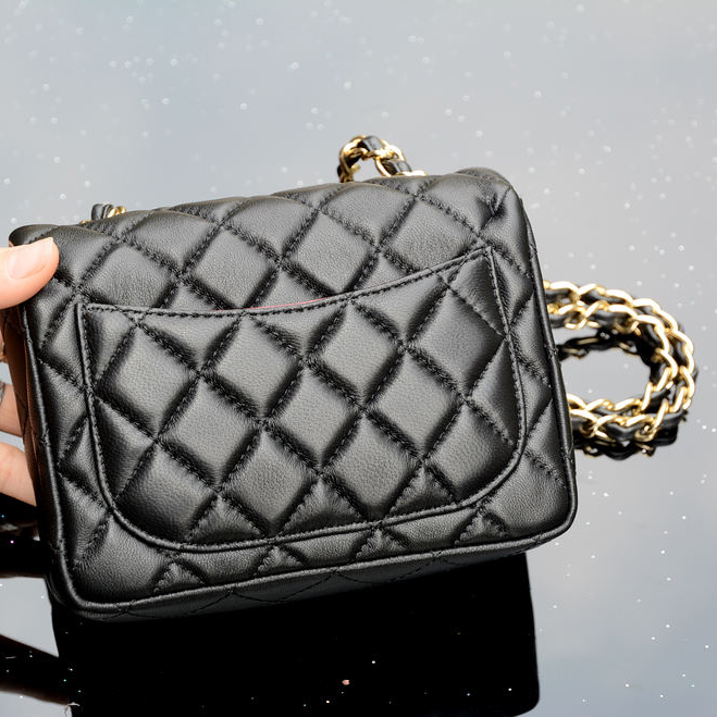 2015 Chanel mini Classic Flap Bag Black Sheepskin leather A37585 Gold