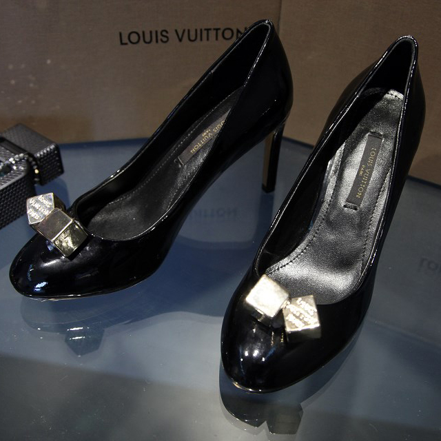 2015 Louis vitton women patent leather high-heeled shoes