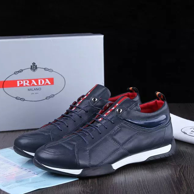 2015 Prada men Laser drilling patent leather shoes