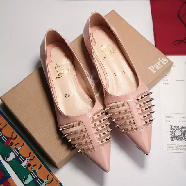 2016 Christian Louboutin women Flats shoes with Rivet