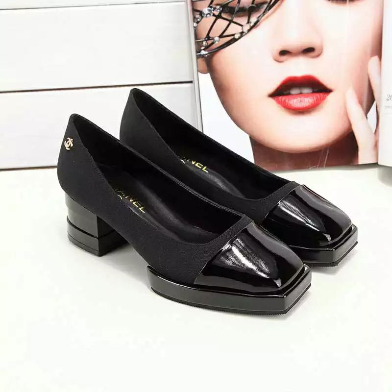 2016 chanle women shoes in Patent leather