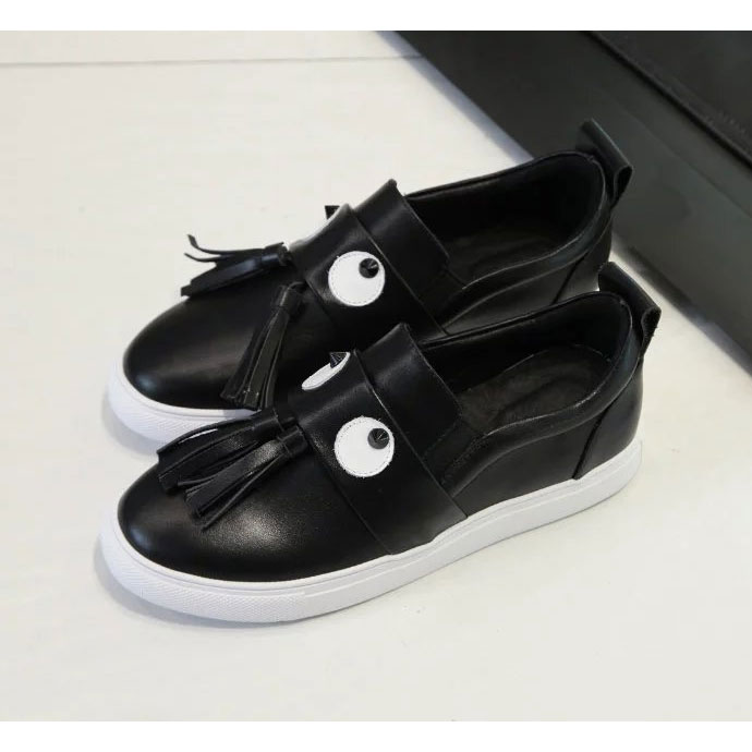 2017 Fendi women Casual shoes in Calfskin leather
