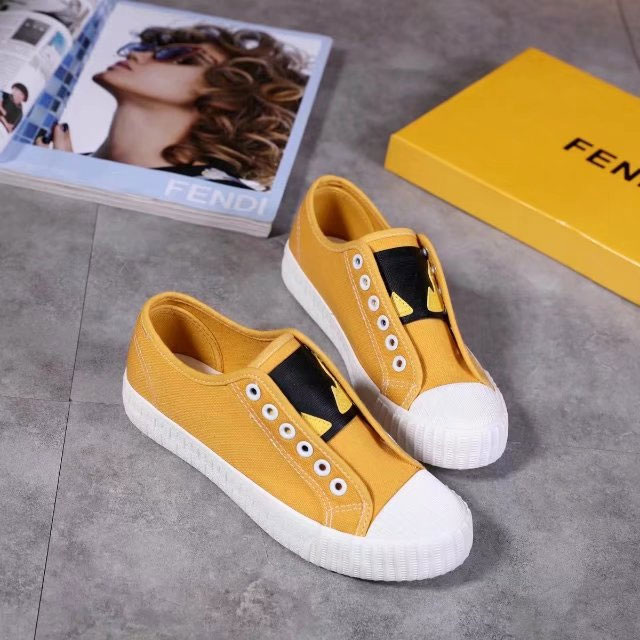 2017 Fendi women Casual shoes in canvas