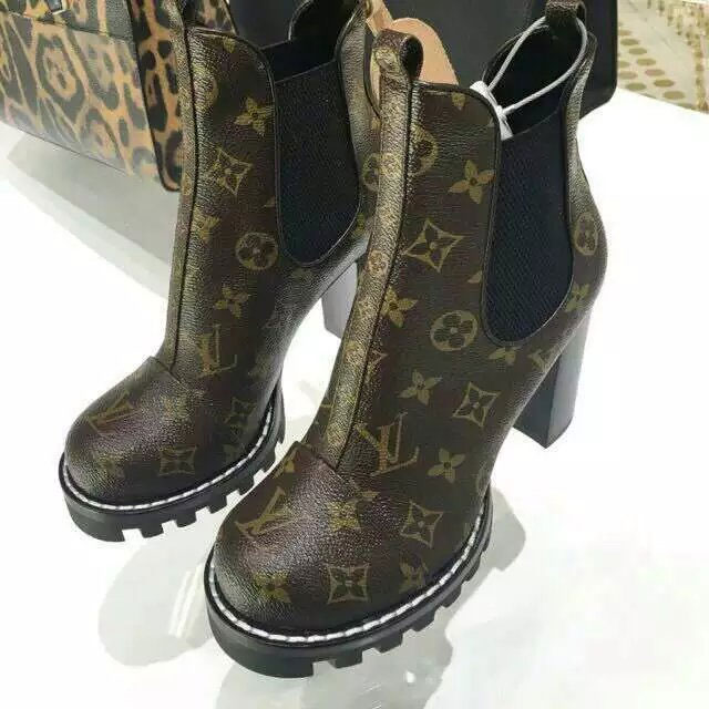 2017 Louis vitton women BOOT