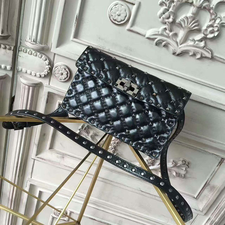 2017 Valentino Messenger bag in calfskin