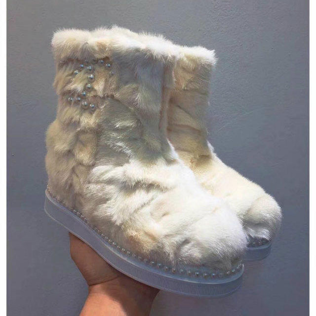 2017 chanle women Boot in Mink hair