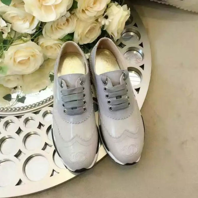 2017 chanle women Casual in Patent leather