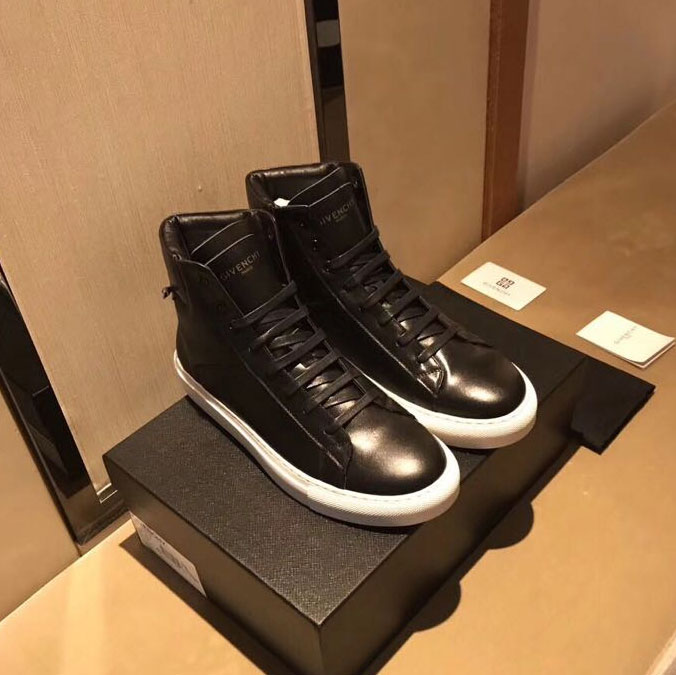 2018 Givenchy men Sneakers shoes in Calfskin leather