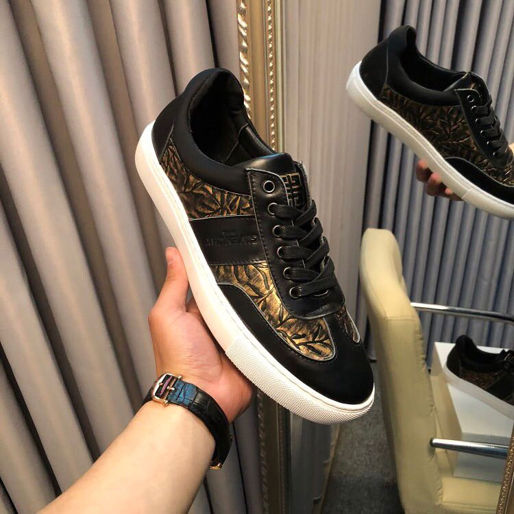 2018 Givenchy men Sneakers shoes in Calfskin leather