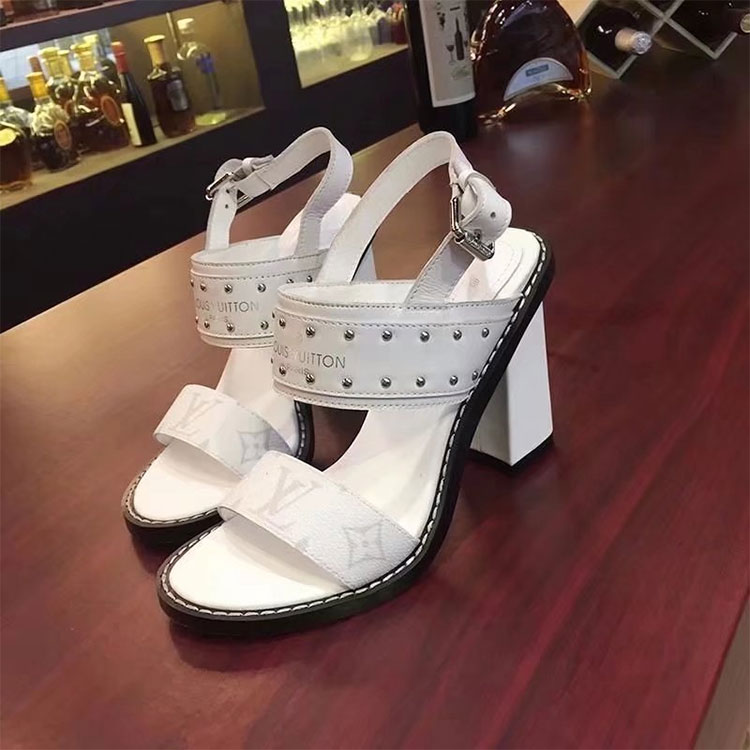 2018 Louis vitton women Sandal in Calfskin with rivet Heel 9.5cm