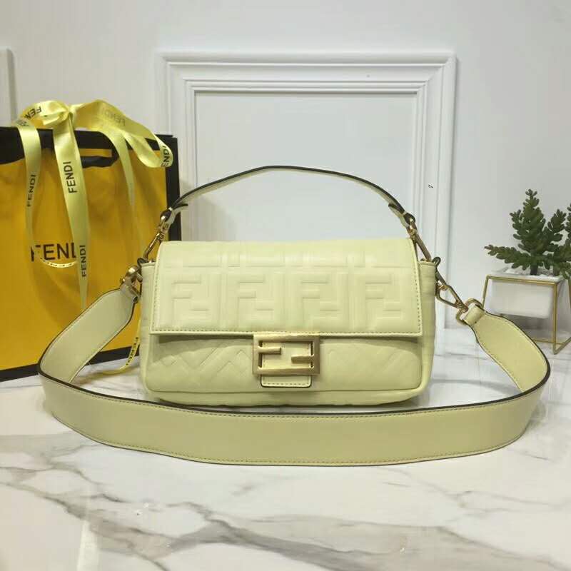 2019 Fendi Baguette