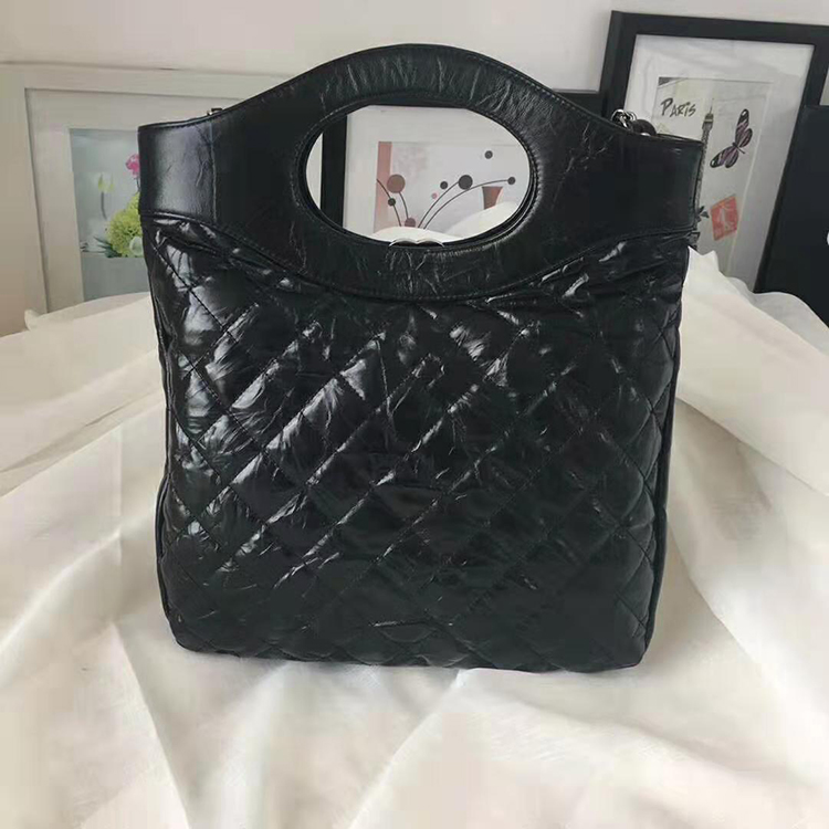 2019 chanel 31 small shopping bag