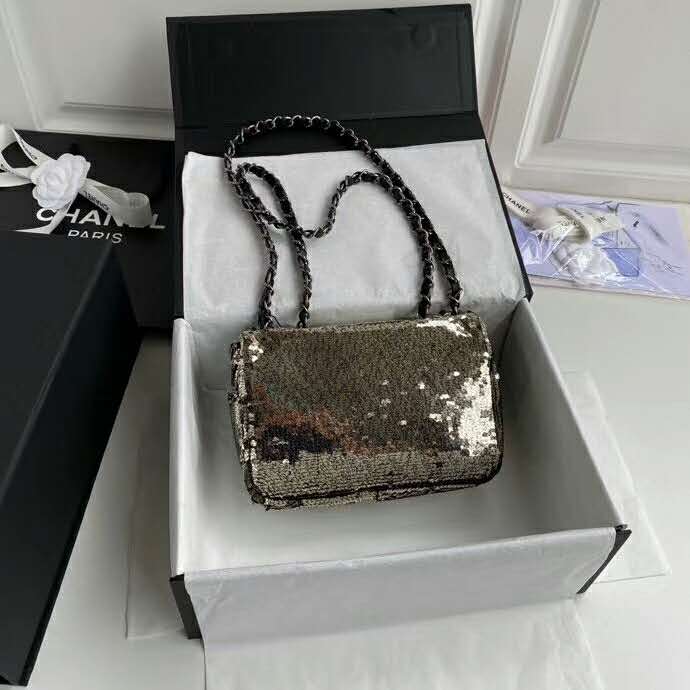 2020 Chanel Mini flap bag