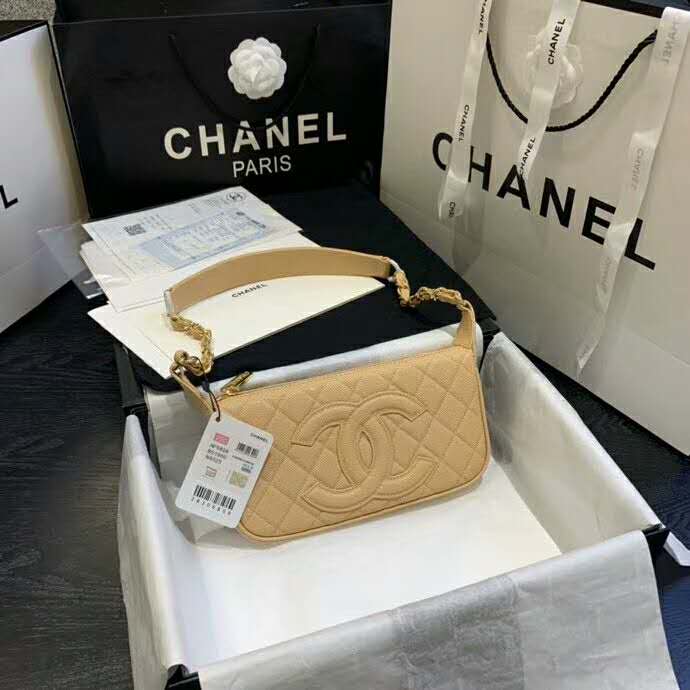 2020 Chanel Shoulder Bag