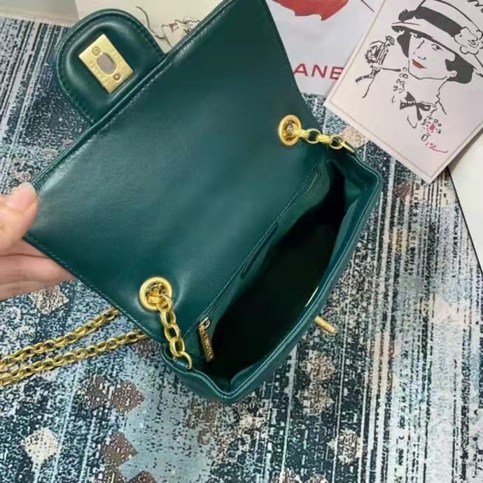 2021 Chanel Classic Mini Flap Bags