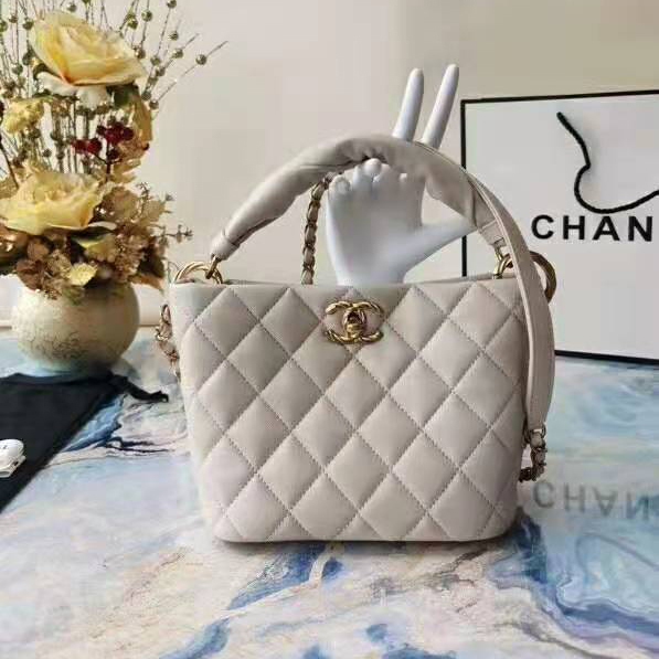 2021 Chanel bucket bag