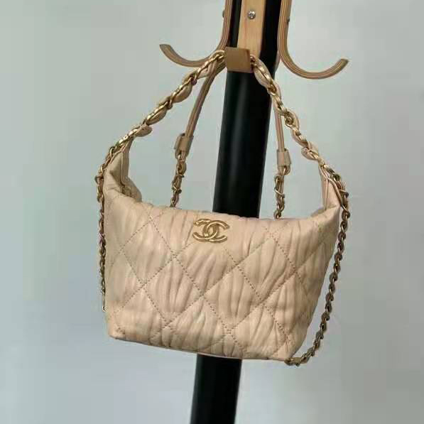 2021 Chanel hobo bag