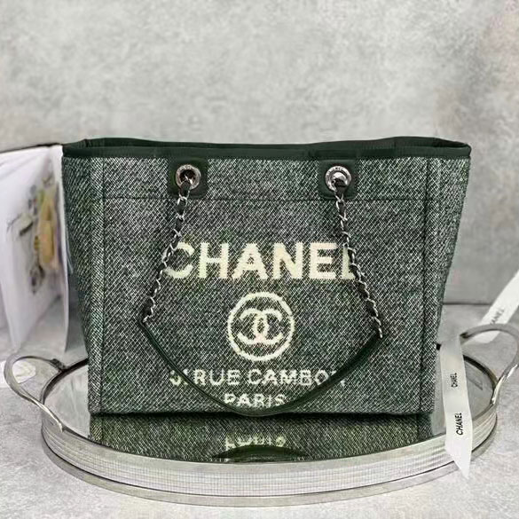 2021 Chanel medium Shopping Bag