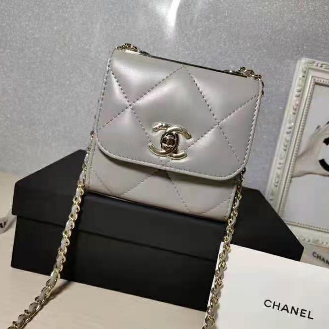 2021 Chanel mini flap bag