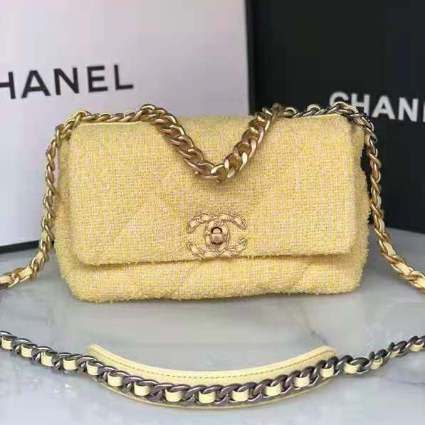 2021 chanel 19 flap bag