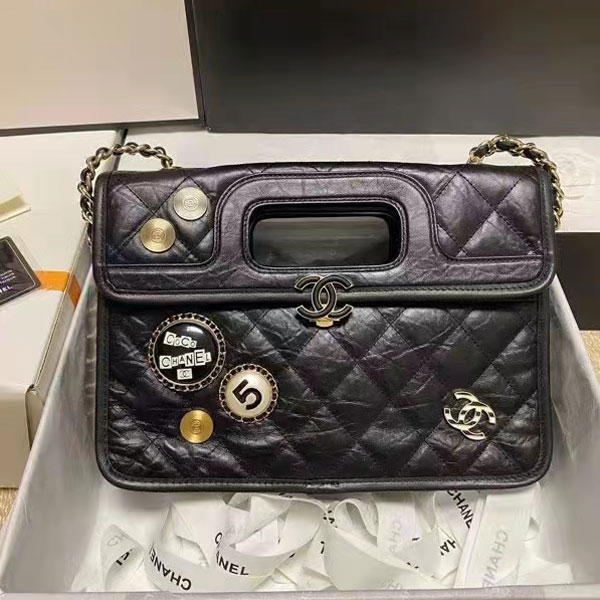 2022  Chanel Flap Bag