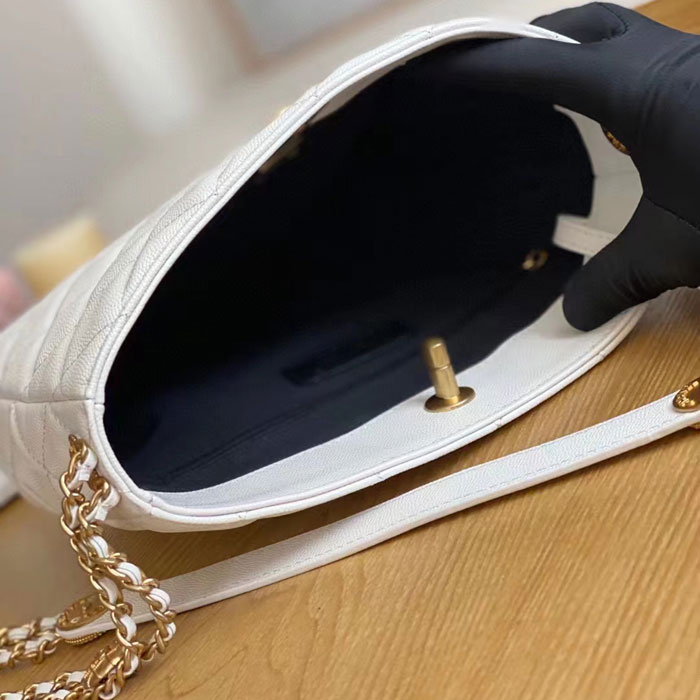 2022 Chanel 19 Shopping Bag