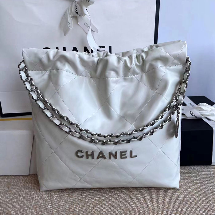 2022 Chanel 22 Small Handbag