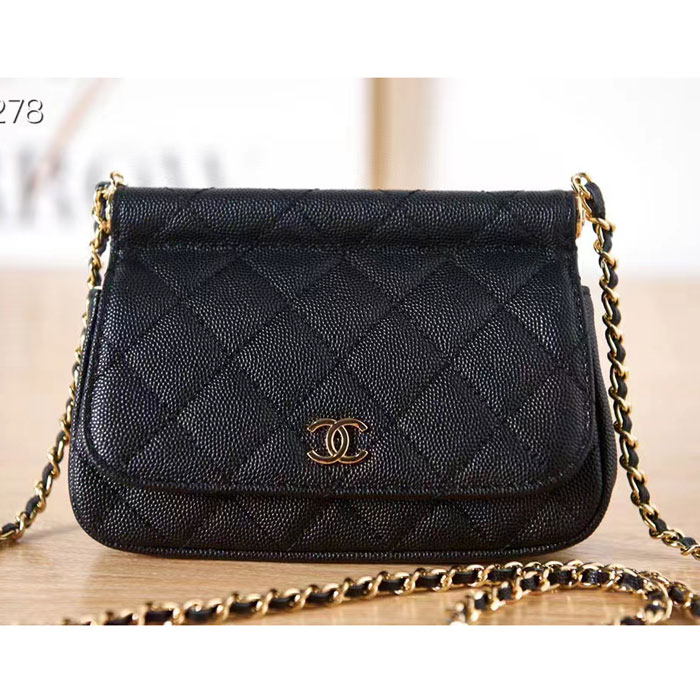 2022 Chanel CLUTCH WITH CHAIN