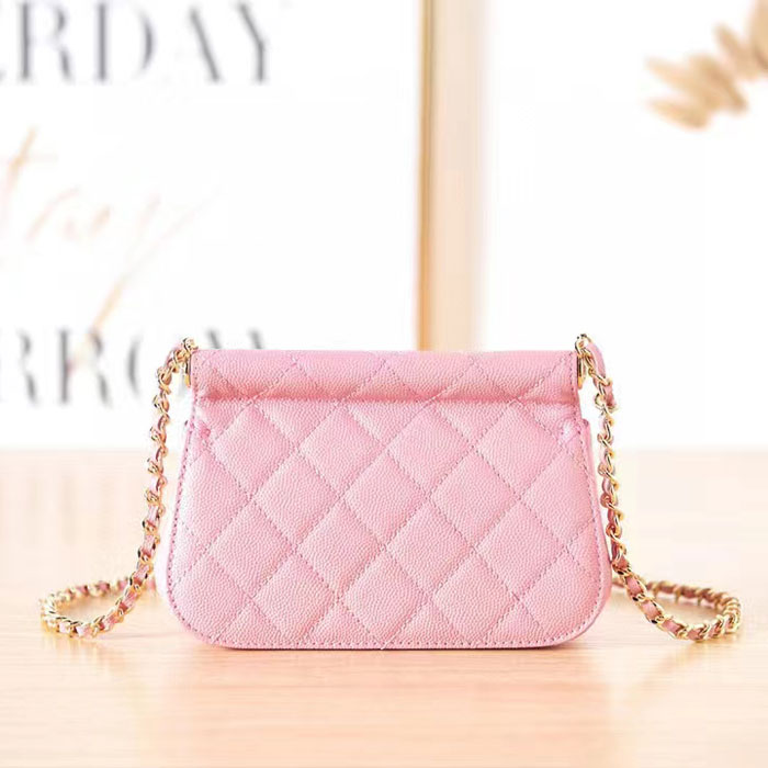 2022 Chanel CLUTCH WITH CHAIN