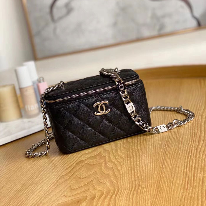 2022 Chanel Vanity With Chanin