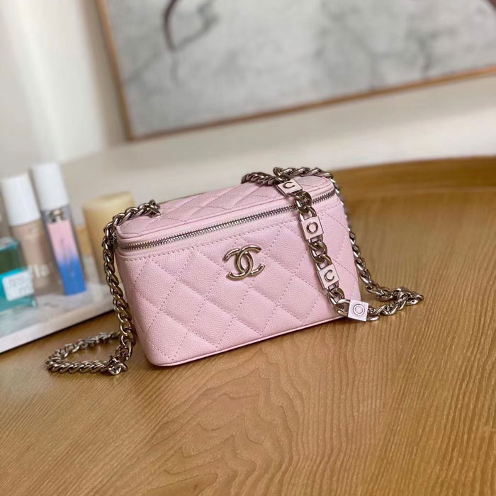 2022 Chanel Vanity With Chanin