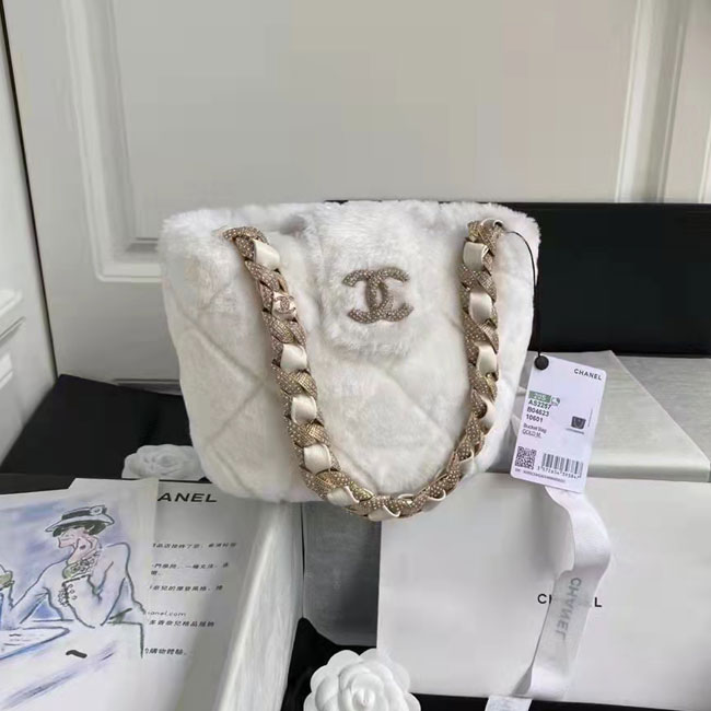 2022 Chanel bucket bag