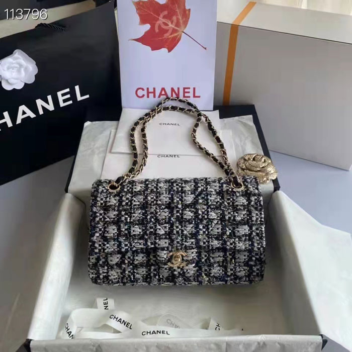 2022 Chanel classic Flap bag