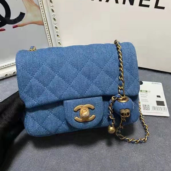 2022 Chanel mini flap bag