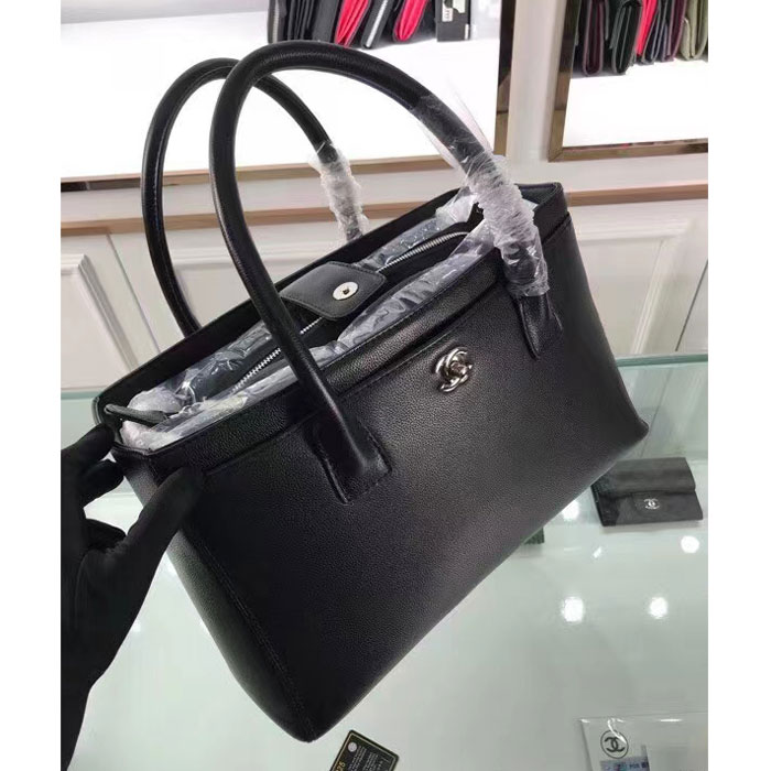 2022 Chanel shopping bag
