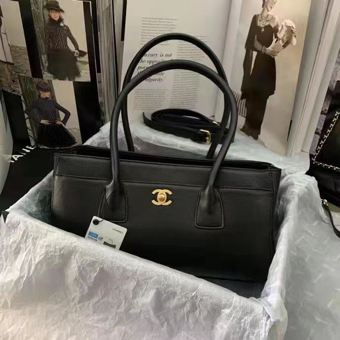 2022 Chanel shopping bag