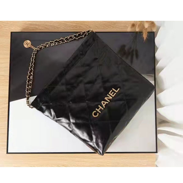2022 Chanel shopping bag