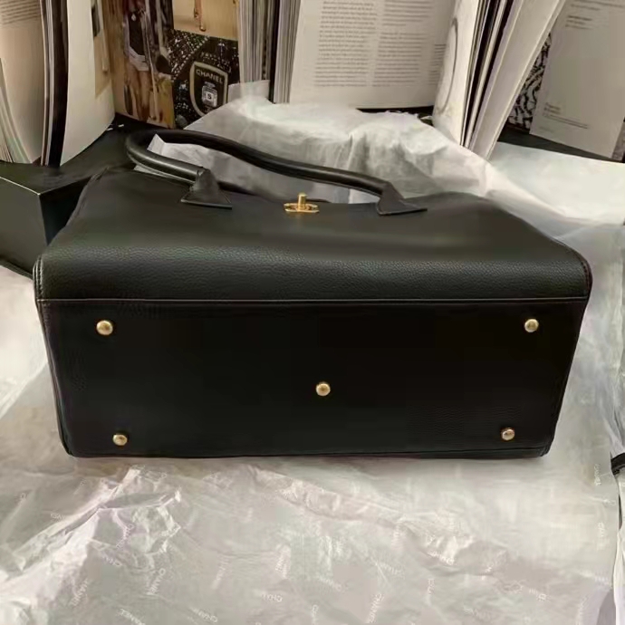 2022 Chanel shopping bag