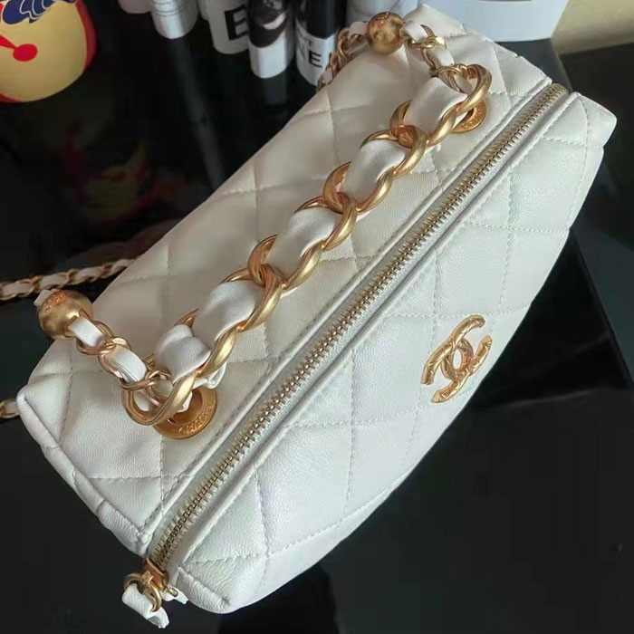 2022 Chanel small chain bag