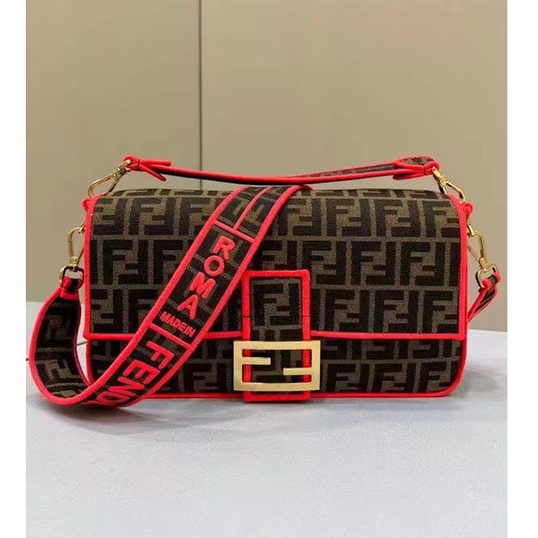 2022 Fendi Baguette