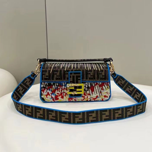 2022 Fendi Baguette