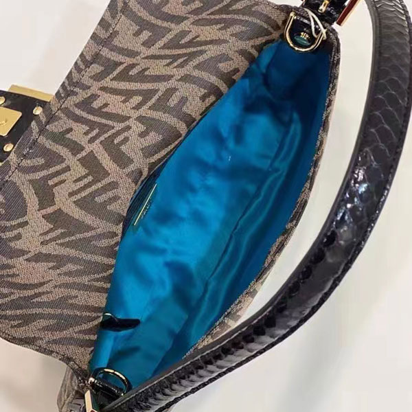 2022 Fendi Baguette