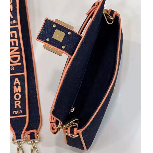 2022 Fendi Baguette