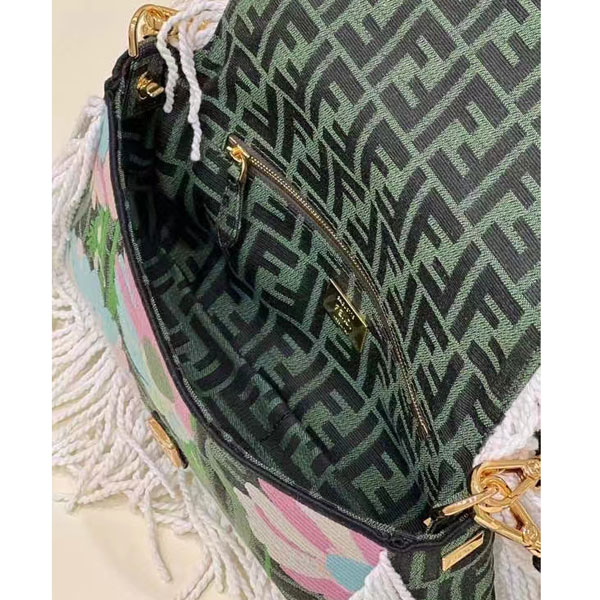 2022 Fendi Baguette