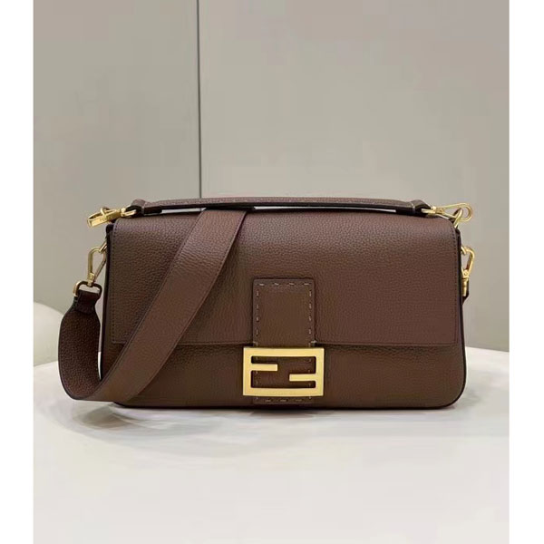 2022 Fendi Baguette Large