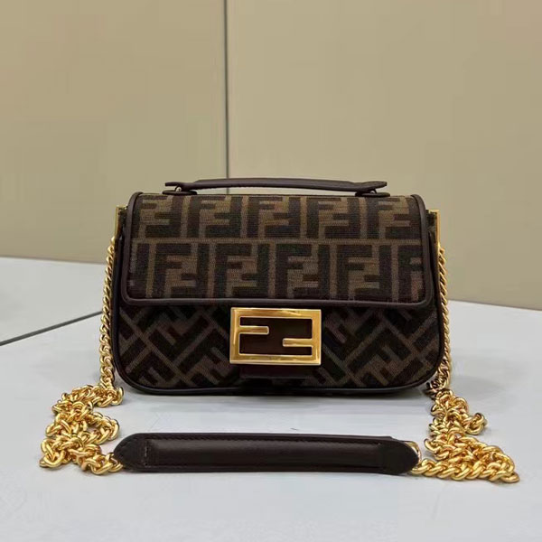 2022 Fendi Chain Midi