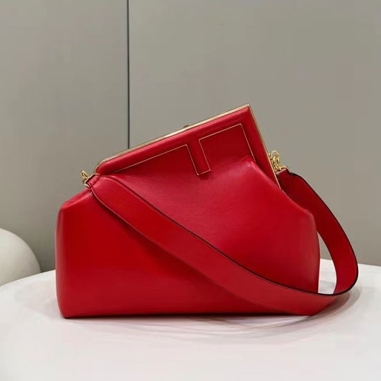 2022 Fendi First Medium